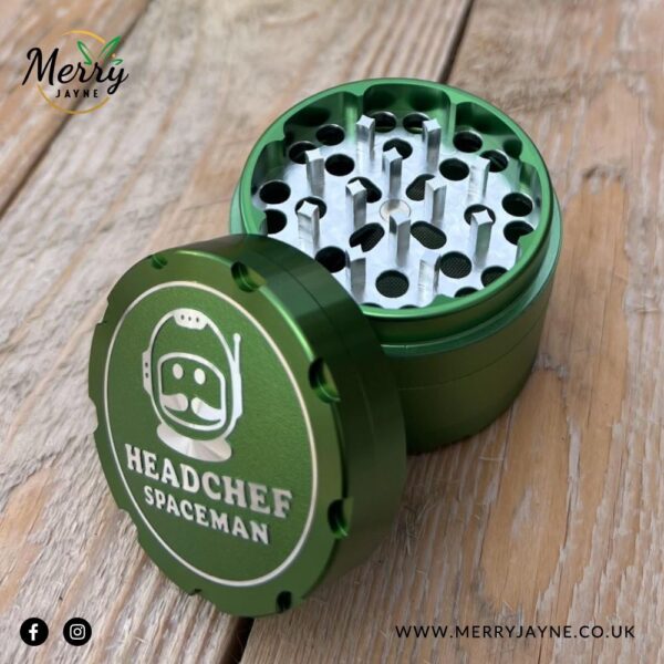 Spaceman 4 Part Herb Grinder - Image 10